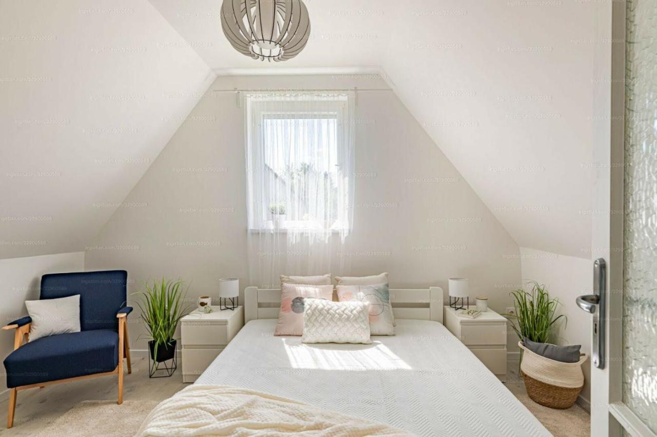 Madarasz 5 Deluxe Vendeghaz Villa Balatonalmádi Exteriör bild