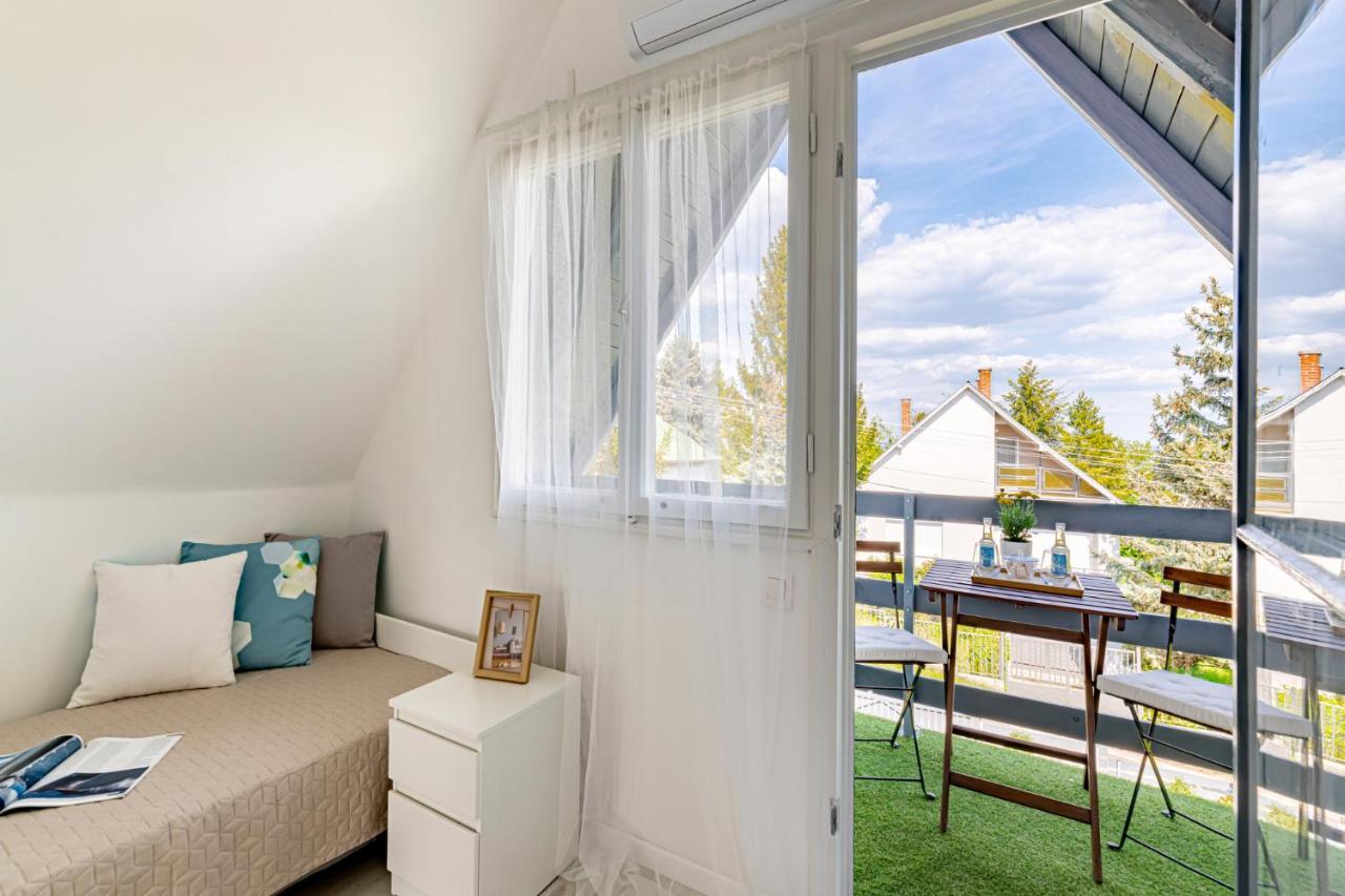 Madarasz 5 Deluxe Vendeghaz Villa Balatonalmádi Exteriör bild